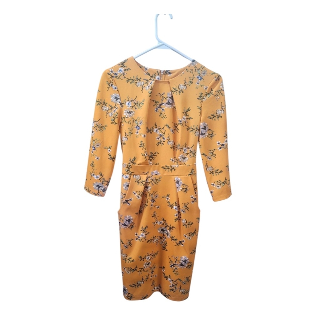 Suzy Shier Yellow Sheath Dress with Crew Neck and 3/4 Sleeves